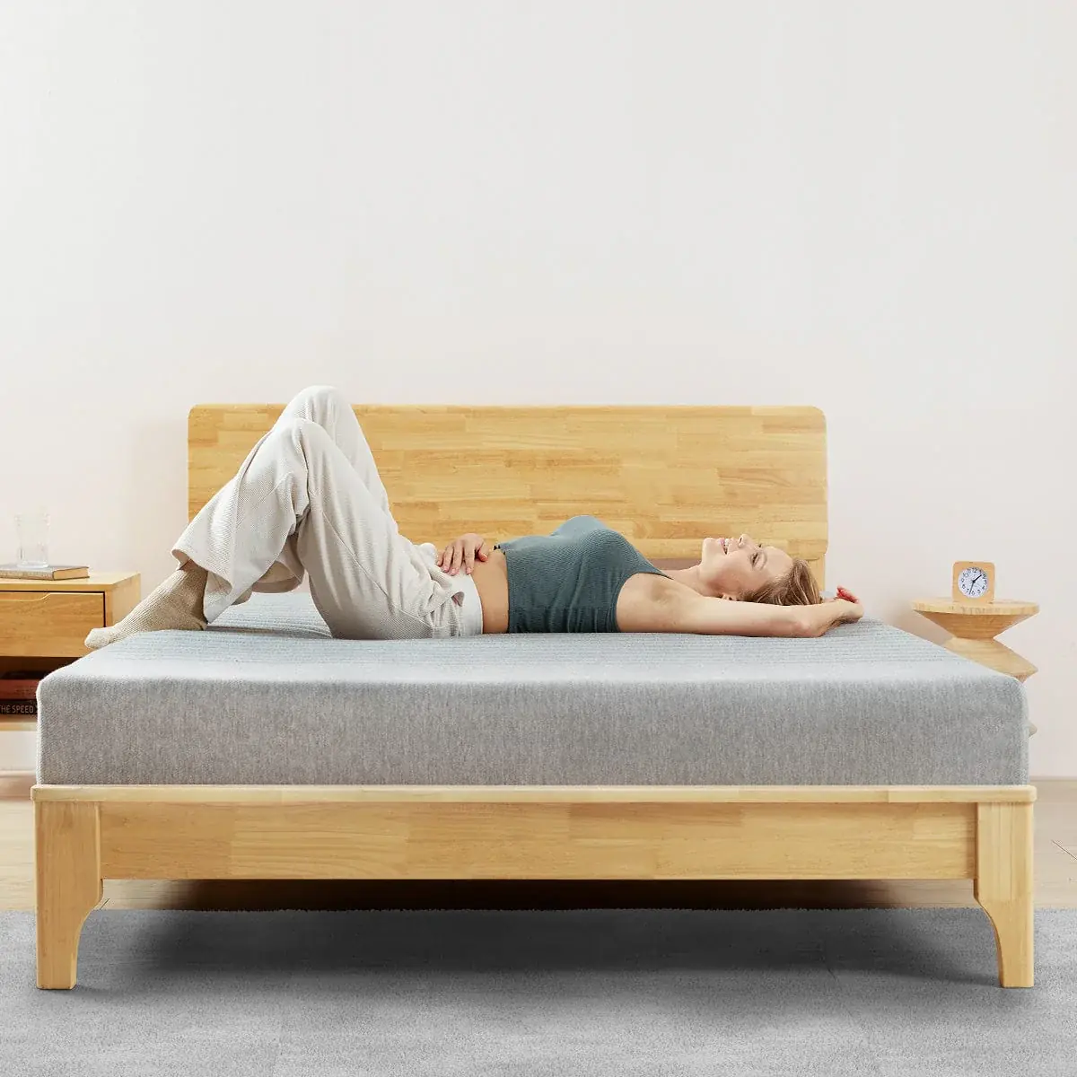 2025 如何打造理想卧室的睡眠环境：从床垫选择到空间布局的全方位指南