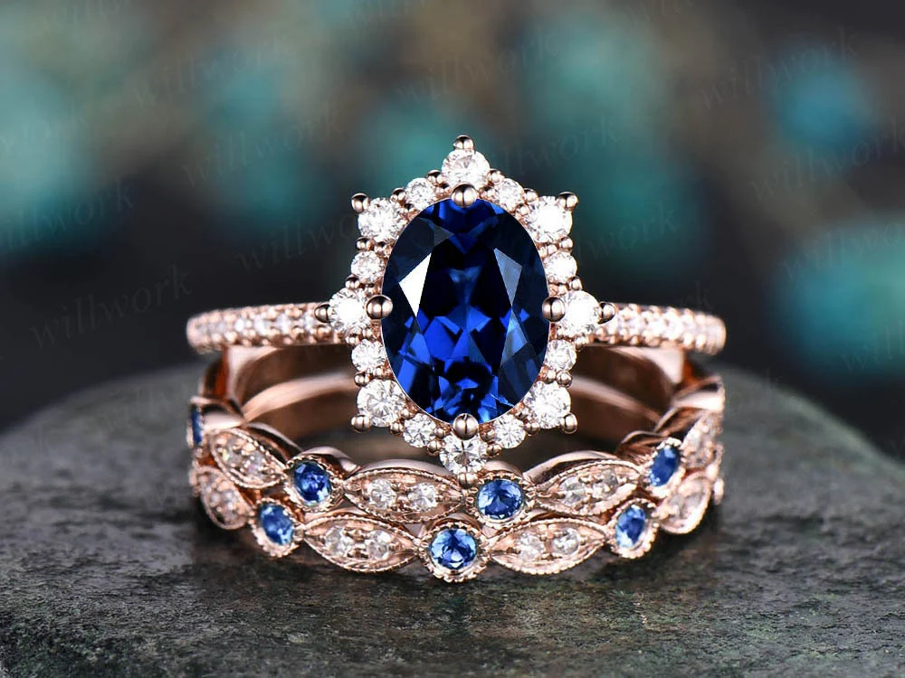 蓝宝石 Sapphire：永恒经典的优雅象征