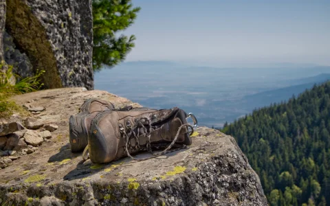 2026 徒步登山户外鞋推荐：La Sportiva CORE HIGH