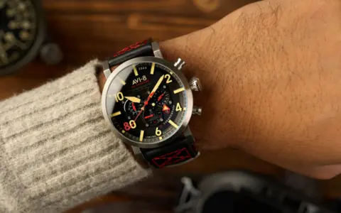 收藏级军表！AVI-8 Dambuster 限量版，飞行员的不二之选