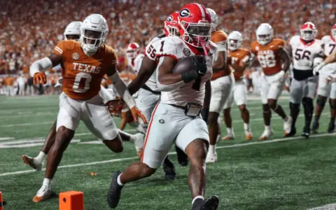 2025年NCAA橄榄球赛季门票大促销！TicketClub让您轻松入场