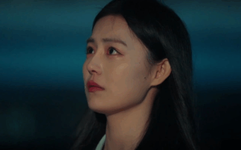 年薪百万也照样破产？NBA球员、捞女和赌徒的财富真相