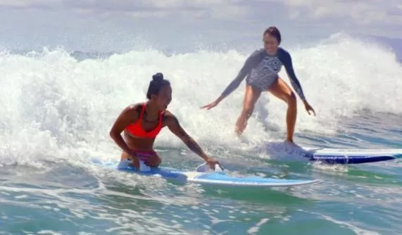 Very inspirational story, legless girl telling you that life without her legs is as exciting 1