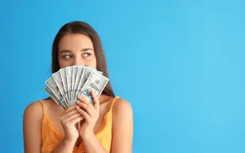 YouTube 出海赚钱指南：拆解高 RPM 赛道与暴涨收益的底层逻辑