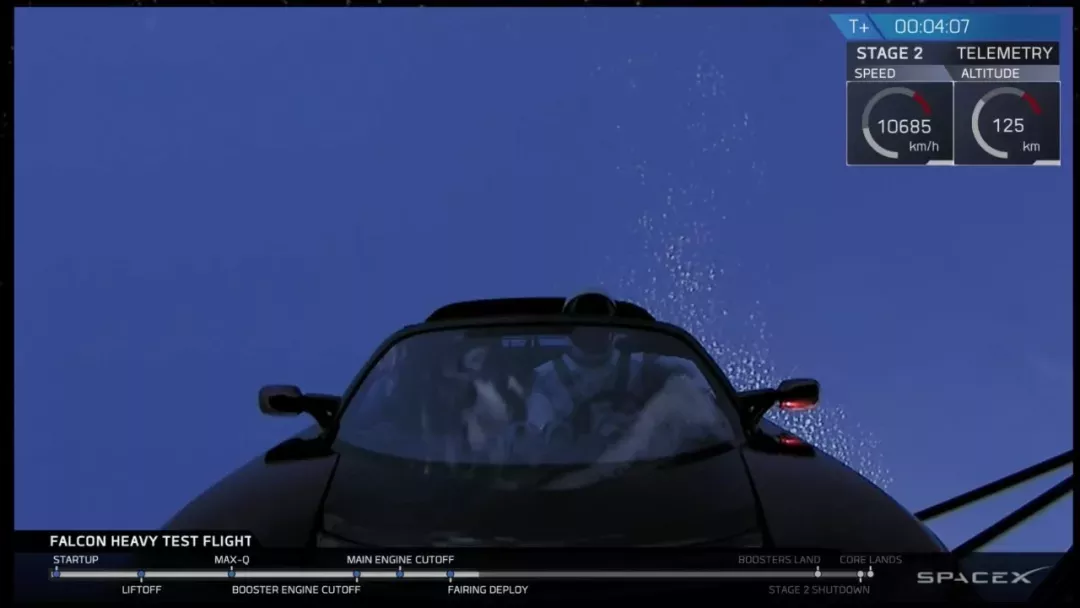 牛逼的马斯克再次改写历史，SpaceX “重型猎鹰"登顶世界运力最强运载火箭 2