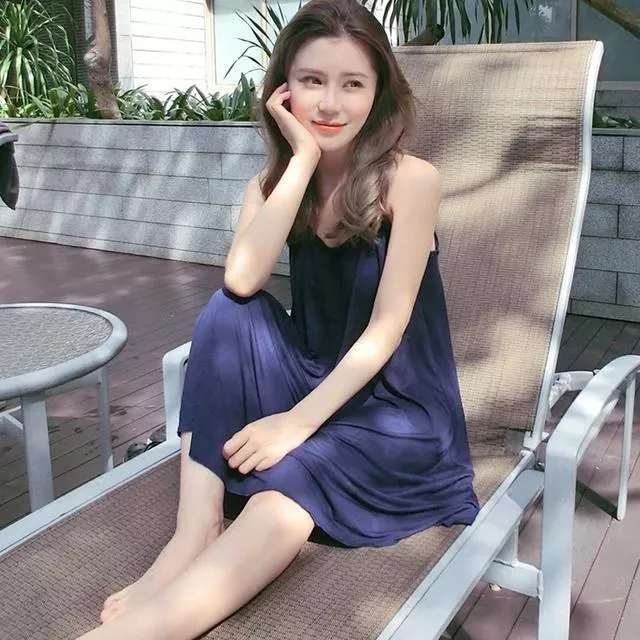 甜美吊带睡裙羞涩中带着一丝诱惑夏季必选透气舒适凉滑 3