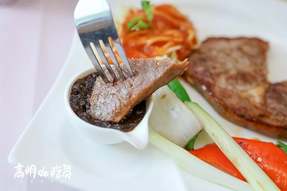 牛排、大章鱼足、老虎虾杀到！大件夹抵食仲要送你超大size的水果茶！ 7