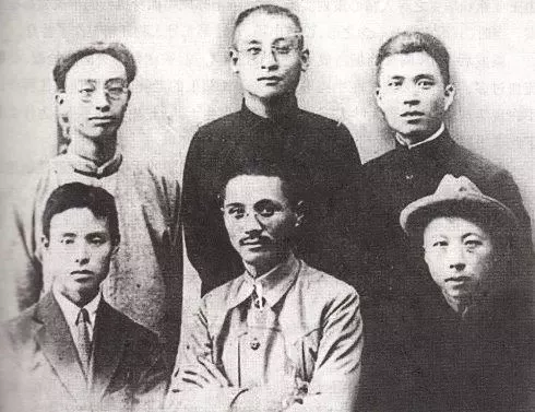 他是“斧头帮”帮主、暗杀大王杜月笙都忌惮三分却遭兄弟毒手！ 44