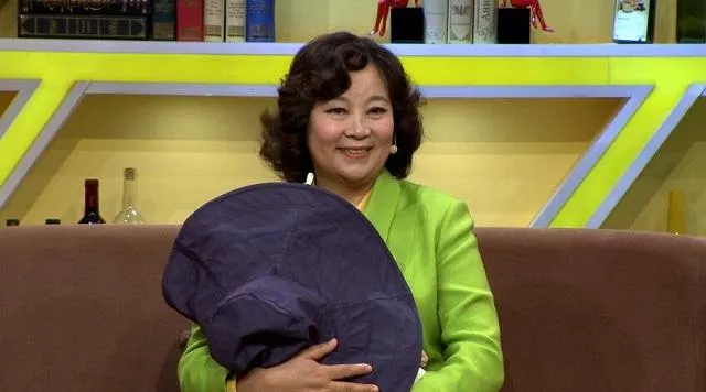 方青卓加盟辽视《妈说妈有理》 和星妈们开聊 1