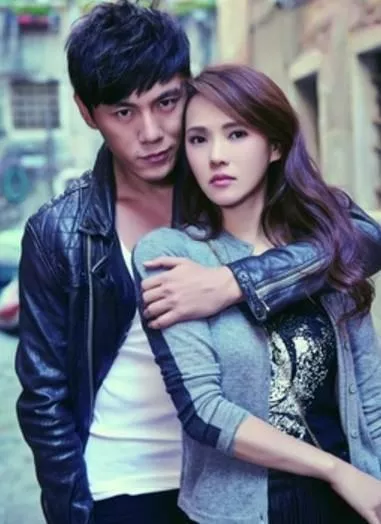 伊能静穿上3000块的透视网袜 大家却直呼辣眼睛(图 7