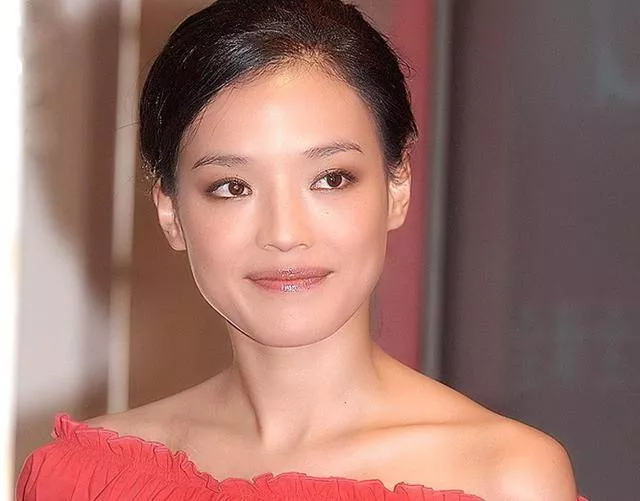 细数90年代一脱成名的女星这些香港女星哪一个你不认识？ 9