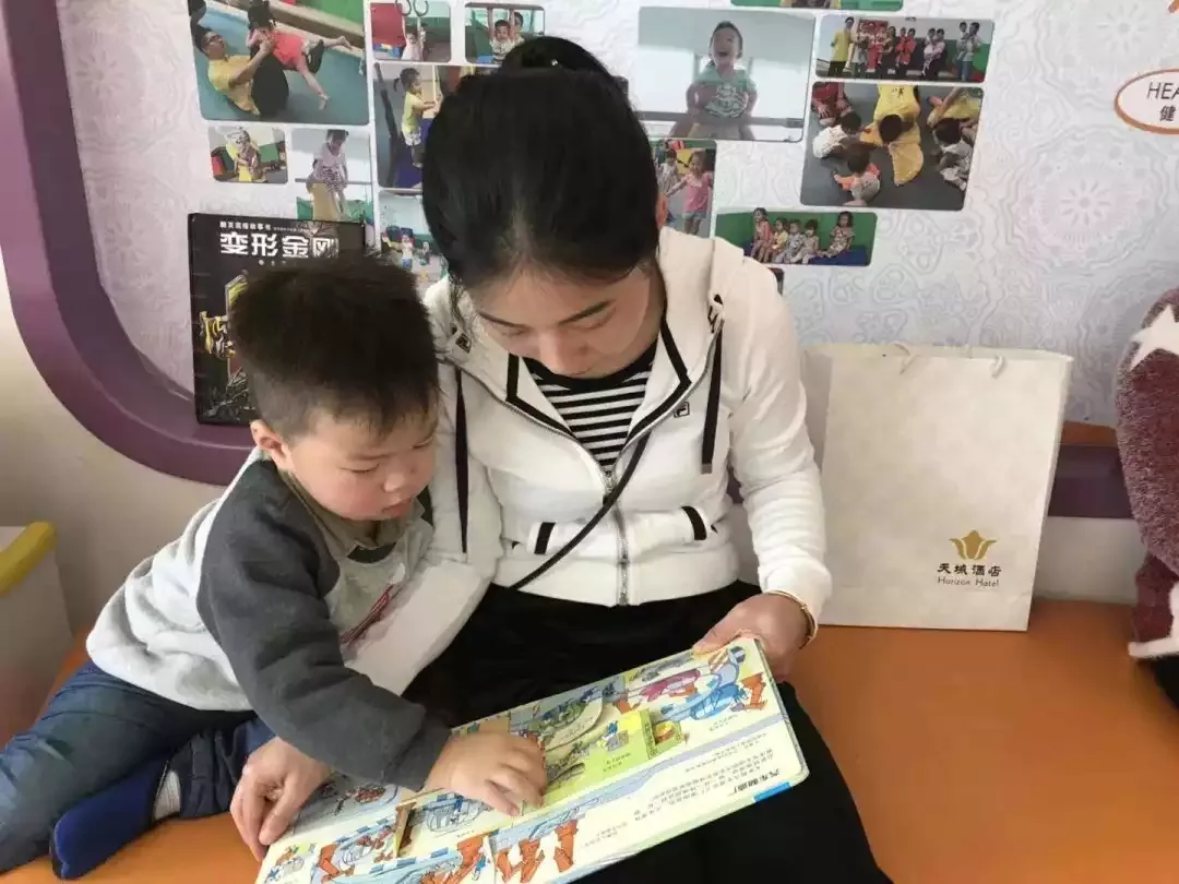 【纽宝国际】让孩子徜徉在阅读的世界里