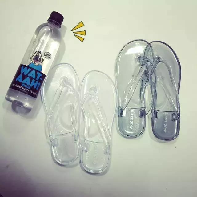 网袜之后肉丝要火？这4大趋势单品要让你女朋友秒变“老奶奶”style 12