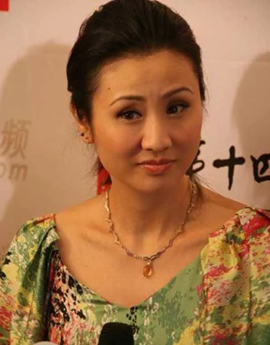 细数90年代一脱成名的女星这些香港女星哪一个你不认识？ 8