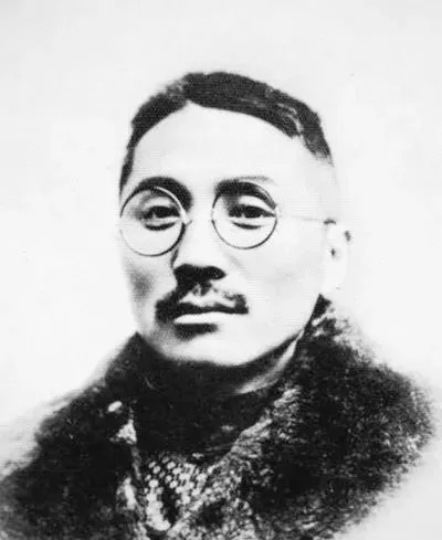 他是“斧头帮”帮主、暗杀大王杜月笙都忌惮三分却遭兄弟毒手！