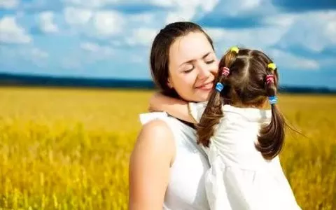 别让“付出感”拖垮了自己每个妈妈都是励志大全