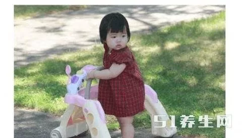 新生婴幼儿三项远离! 宝爸宝妈请注意了 1