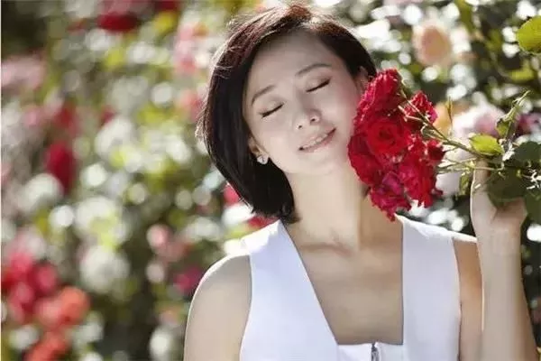 盘点八大晶女郎邱淑贞稳坐第一把交椅最后一位江湖人称大嫂 7