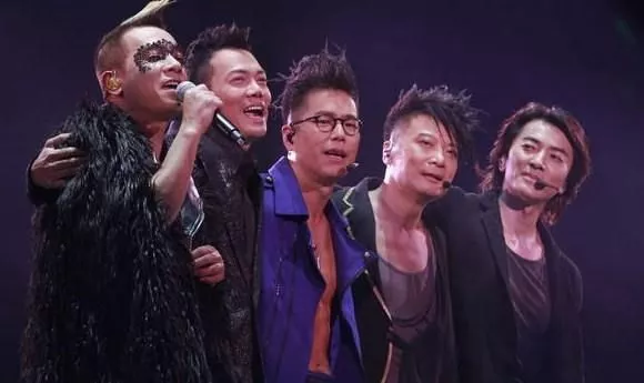 靓坤成“吴妈”山鸡哥宠娃怕老婆“第五大天王”的他现在如何 31