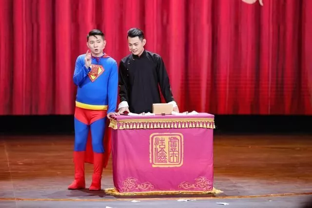 《欢乐喜剧人4》贾冰、卢鑫玉浩参加没有郭家班应该没黑幕？