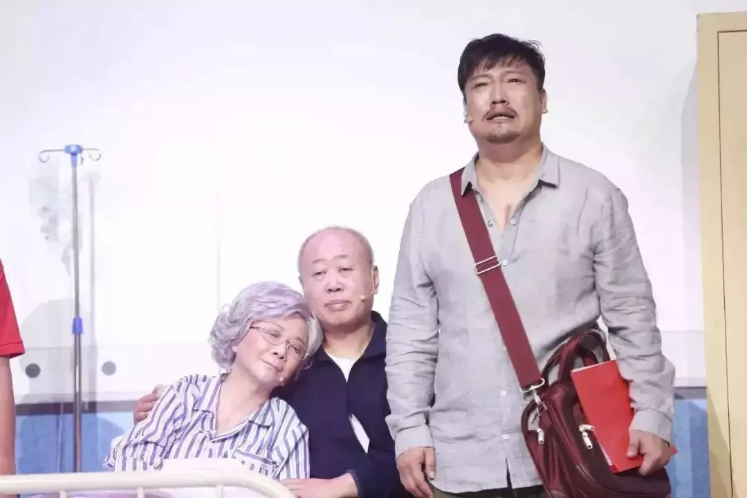 喜剧老男孩”贾冰也许将迎来属于他的喜剧时代 9