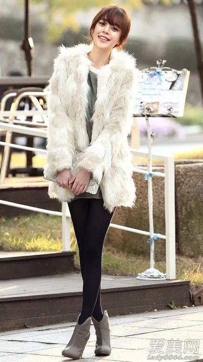 因为压力太大？男子专偷女性丝袜和内裤 1