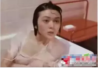 女神们戏里不穿BRA为什么？18岁以下禁入！ 1