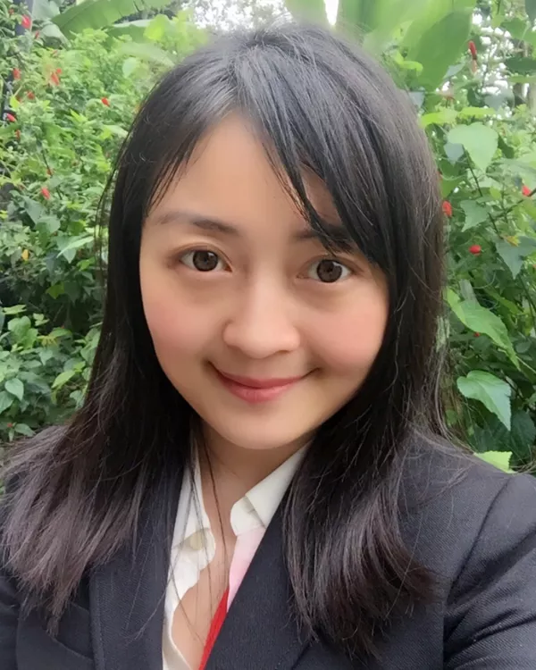 美女创业有大招：心跳、SPA、性感做高端九个月搞定LV 1