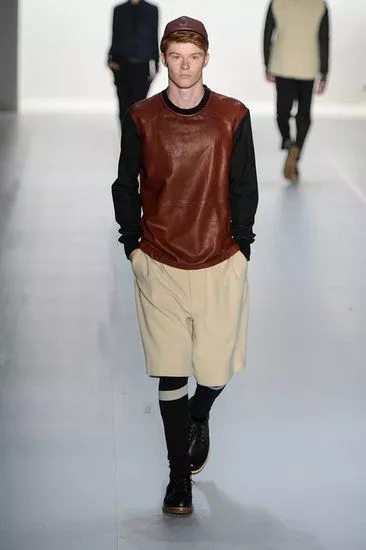 温暖不误风度 男士也爱打底裤 5