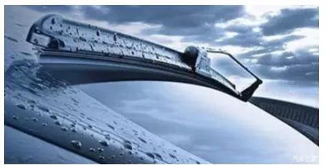 人人车：关于雨刷的类型和使用知识点 1