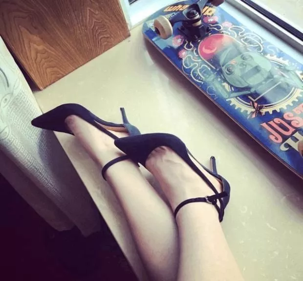 一天一个美丽姿态 高跟鞋甜蜜打扮女神范十足 6