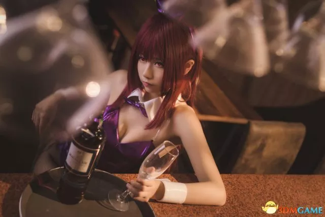 性感美女Cos《FGO》斯卡哈兔女郎 黑丝网袜大长腿 1