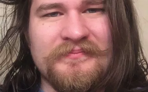 美男子减肥成功后酷似迪士尼王子 太励志