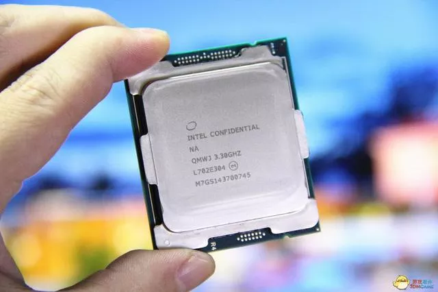 取代intel Core架构曝光:Ocean Cove 12代产品? 1 取代intel Core架构曝光:Ocean Cove 12代产品? 1