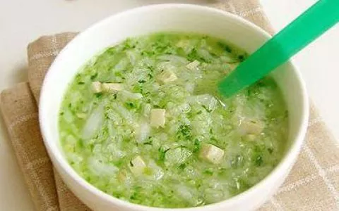 适合3-4个月宝宝的8款辅食食谱（二