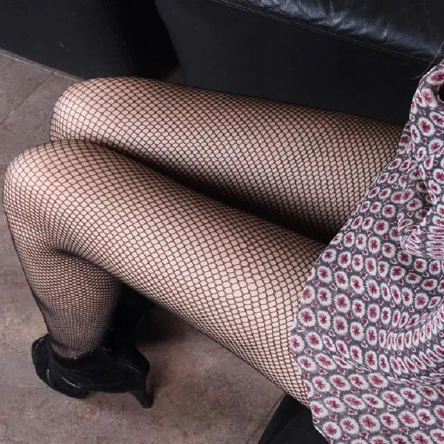 渔网袜性感妹子可以这么穿！仅售26块哟有人恨有人爱 6