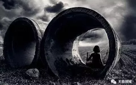 暴利的溢價 論傻逼的自我修養