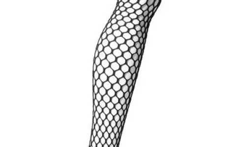 黑丝袜怎么搭配才不low 秀场模特教你如何穿