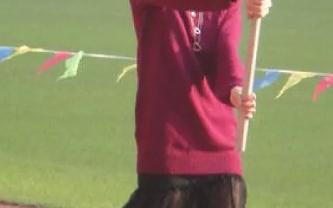 吊带香肩+渔网丝袜阿Sa秀性感