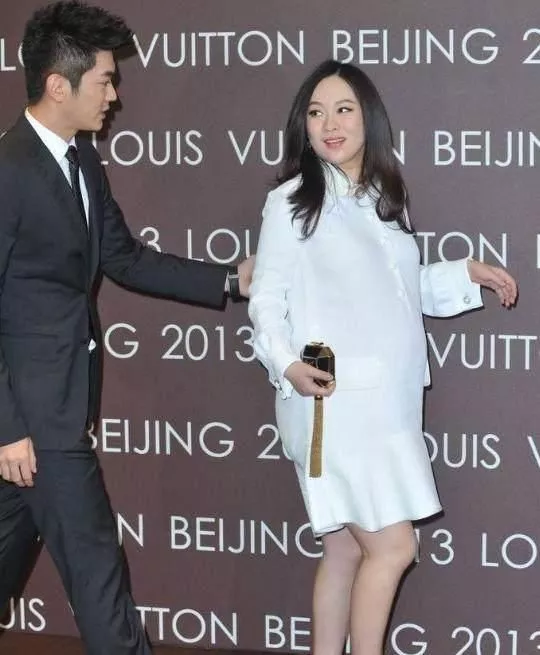 娱乐圈里的减肥“励志女神”除了她再没别人了