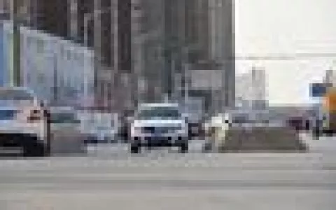 饭店老板自学7年 练成一指禅功夫