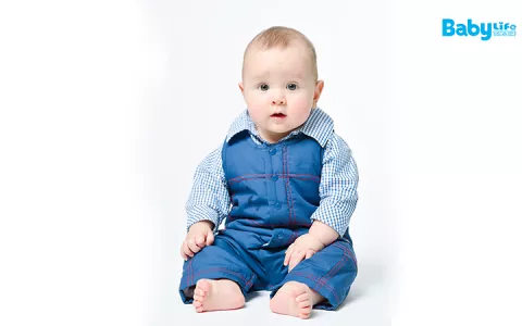 宝宝吃饭时间，一个头2个大？