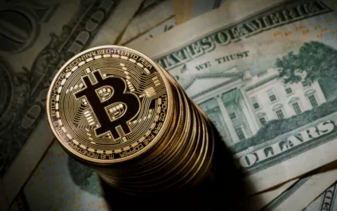 本周比特币涨势喜人，已经涨到到8200美元啦