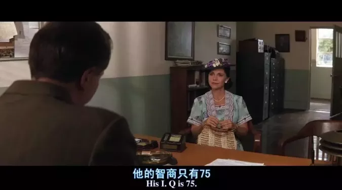为了孩子陪睡校长是母爱还是底线丧失?