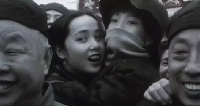 为了孩子陪睡校长是母爱还是底线丧失? 10