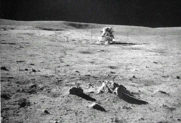 “阿波罗登月”真的是一场彻头彻尾的骗局，登月50年记 8