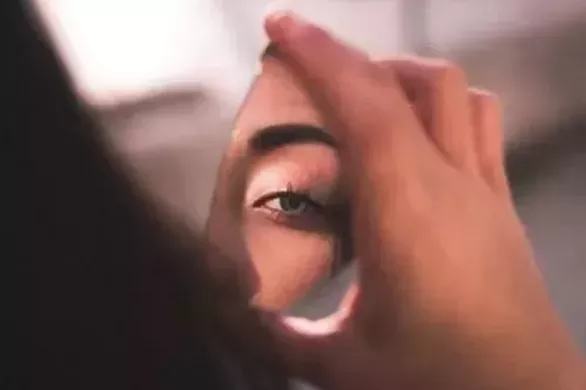 一亿单身女性成上百万的“杀猪盘”骗局中的“待宰羔羊”！ 1