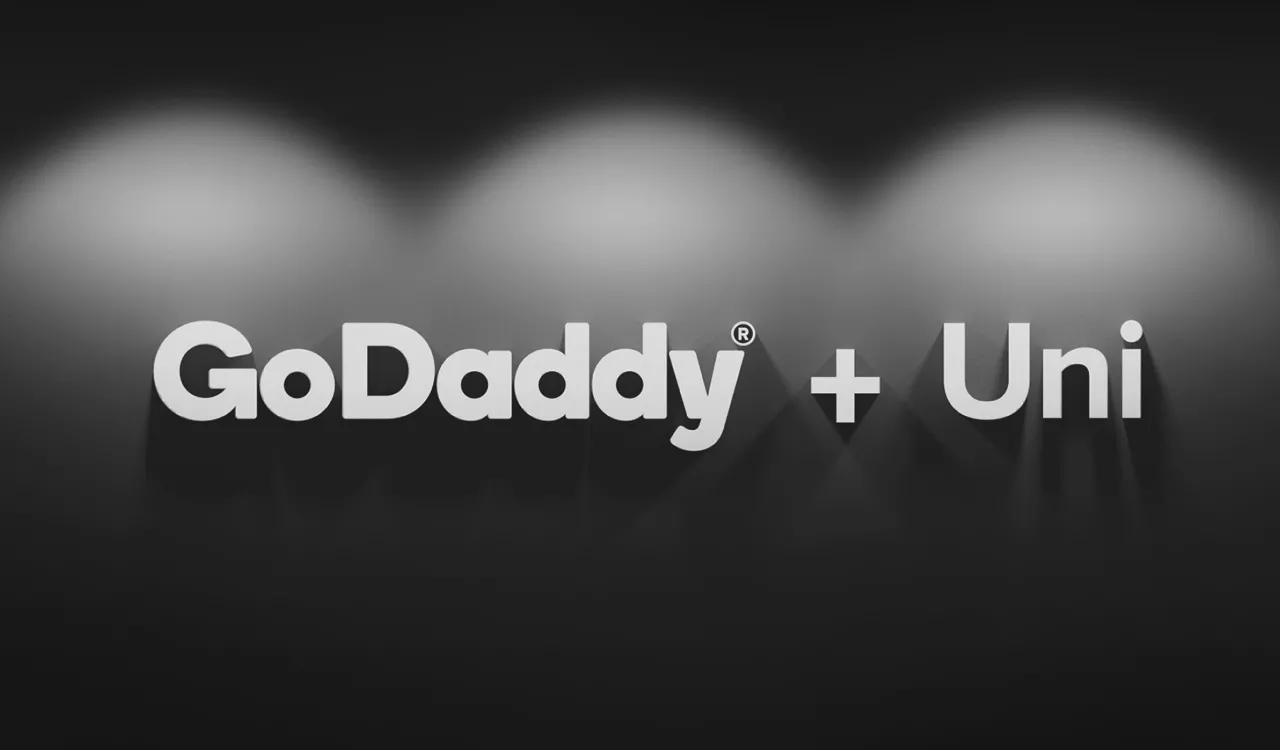 Godaddy收购uniregistry