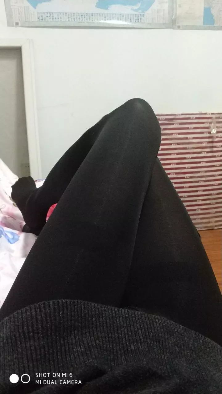 男生可以穿丝袜吗？3000万的热度 2