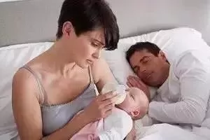 爸爸带的孩子更优秀